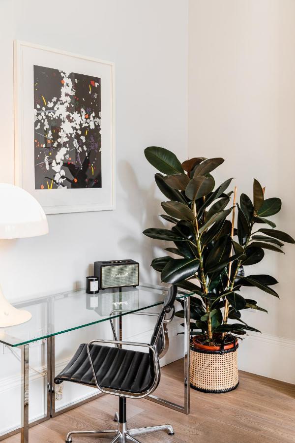 Aparthotel 56 Welbeck Street à Londres Extérieur photo